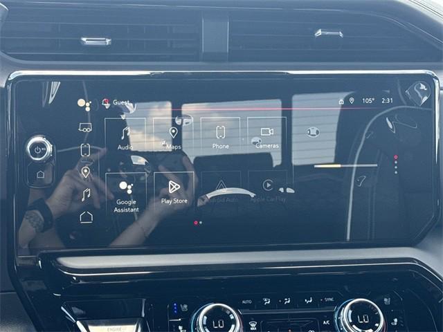 Photo of 2025 Summit White GMC Sierra 2500