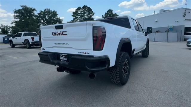 Photo of 2025 Summit White GMC Sierra 2500