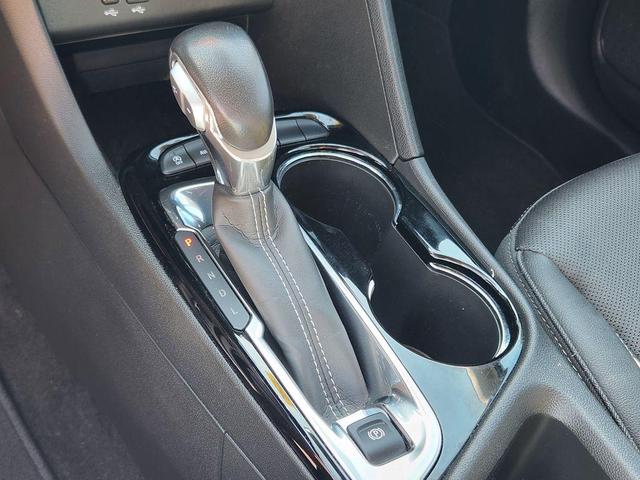 Photo of 2024 Summit White Buick Encore GX