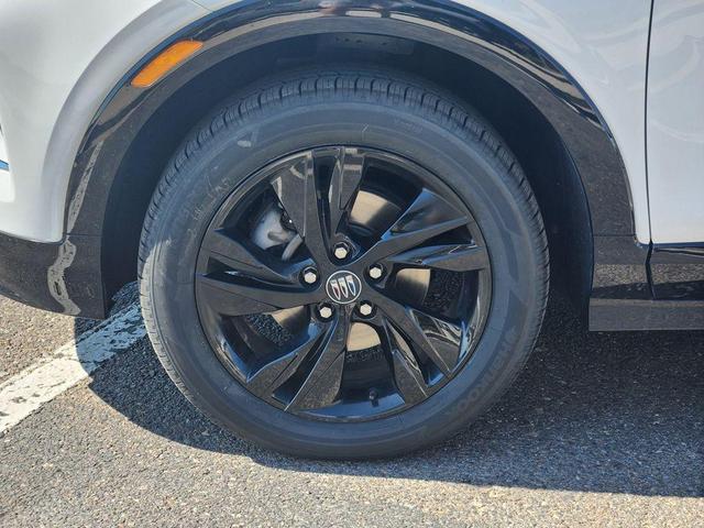 Photo of 2024 Summit White Buick Encore GX