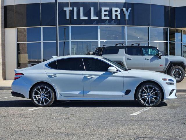 2023 Genesis G70