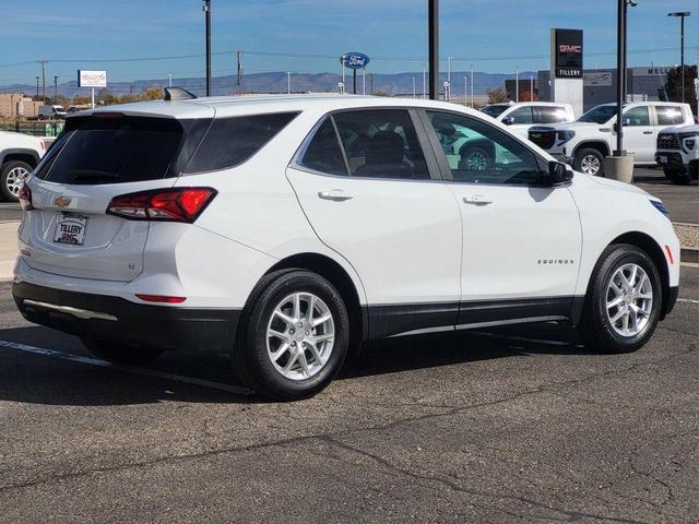 Photo of 2023 Summit White Chevrolet Equinox