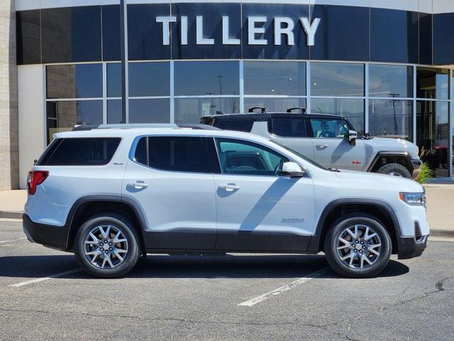 2023 GMC Acadia