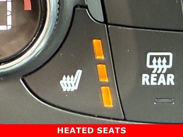 Photo of 2022 Silver Sage Metallic Chevrolet Traverse