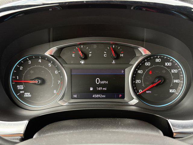 Photo of 2022 Silver Sage Metallic Chevrolet Traverse