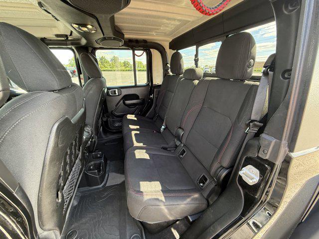 Photo of 2021 Black Clearcoat Jeep Gladiator
