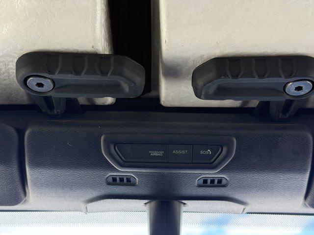 Photo of 2021 Black Clearcoat Jeep Gladiator