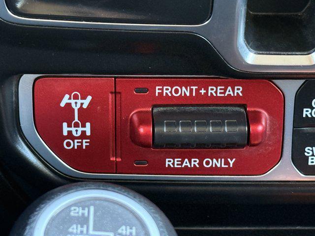 Photo of 2021 Black Clearcoat Jeep Gladiator