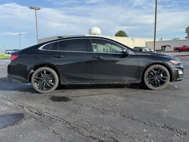 Photo of 2021 Mosaic Black Metallic Chevrolet Malibu