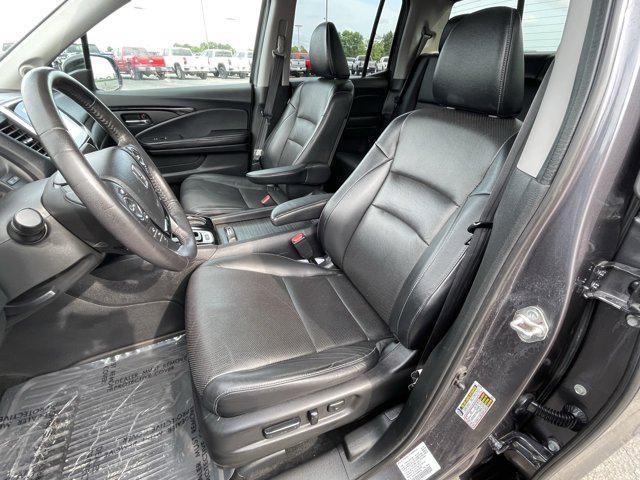 Photo of 2019 Modern Steel Metallic Honda Ridgeline