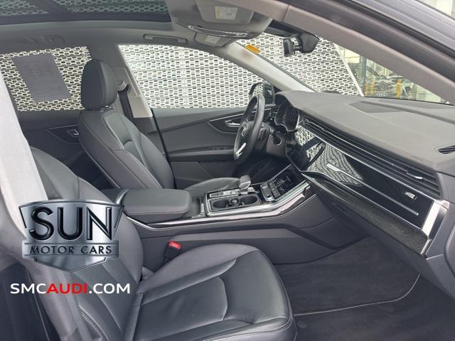 Photo of 2022 Mythos Black Metallic Audi Q8
