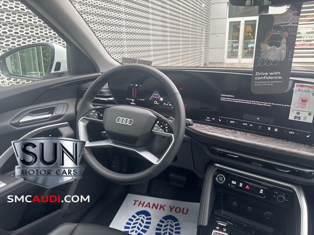 Photo of 2025 Arkona White Audi Q5