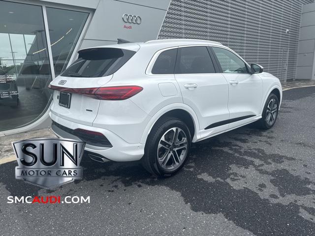 Photo of 2025 Arkona White Audi Q5