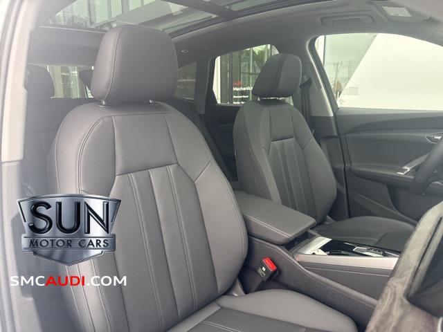 Photo of 2025 Arkona White Audi Q5