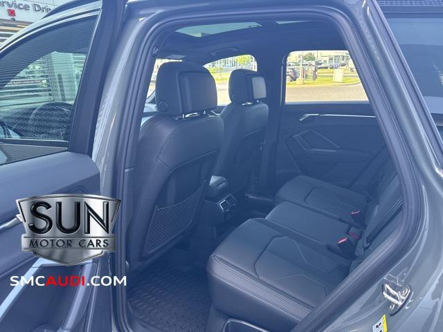 Photo of 2025 Chronos Gray Metallic Audi Q3