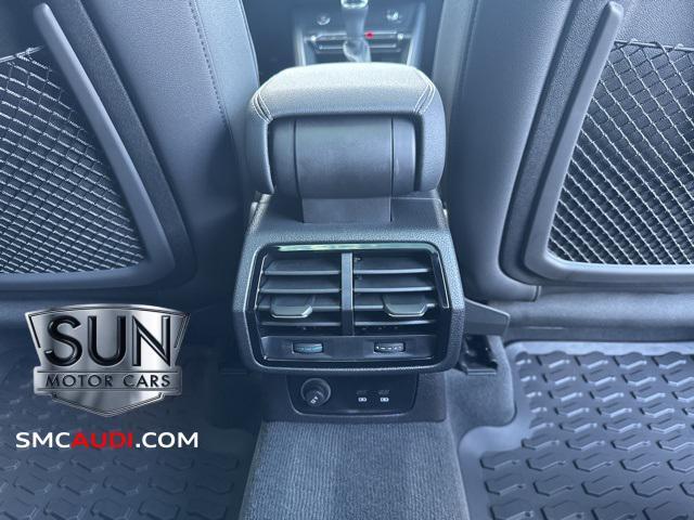 Photo of 2025 Chronos Gray Metallic Audi Q3