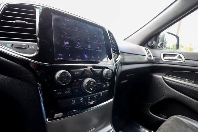 Photo of 2019 Sting-Gray Clearcoat Jeep Grand Cherokee