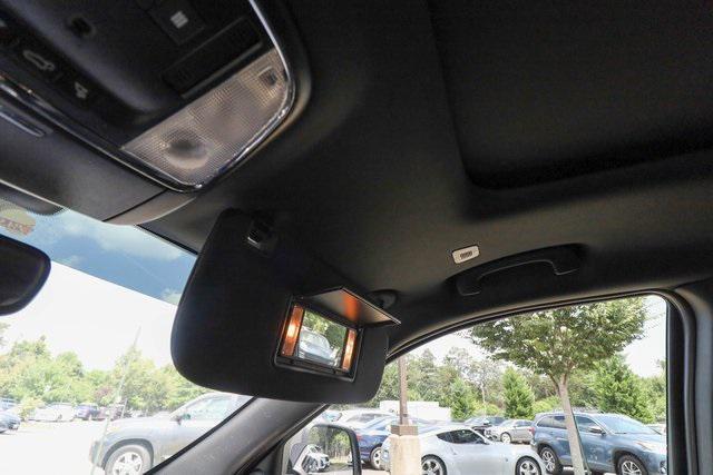 Photo of 2019 Sting-Gray Clearcoat Jeep Grand Cherokee