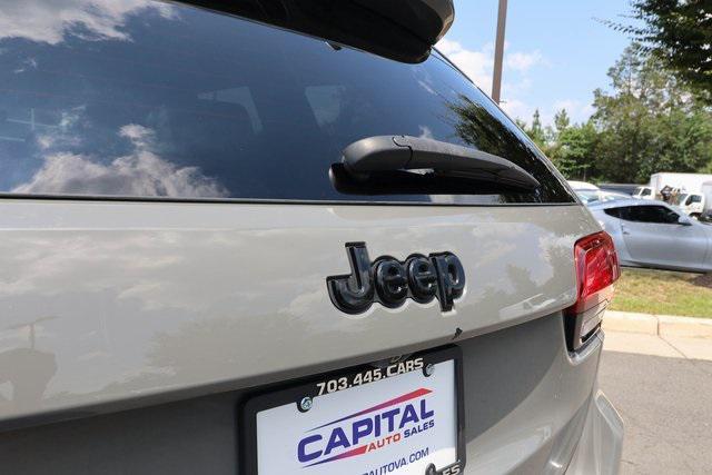 Photo of 2019 Sting-Gray Clearcoat Jeep Grand Cherokee