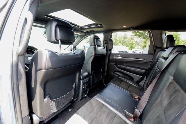 Photo of 2019 Sting-Gray Clearcoat Jeep Grand Cherokee