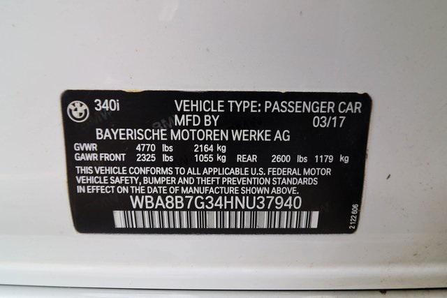 Photo of 2017 Alpine White BMW 340