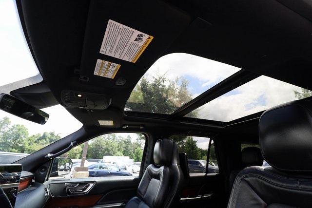 Photo of 2021 Infinite Black Lincoln Navigator