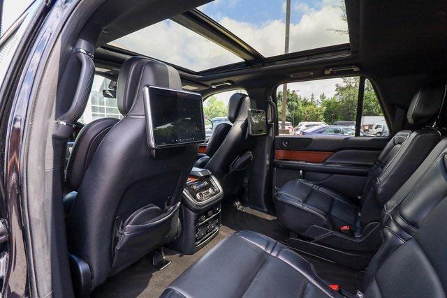 Photo of 2021 Infinite Black Lincoln Navigator