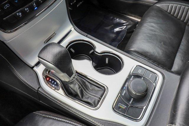 Photo of 2018 Redline 2 Coat Pearl Jeep Grand Cherokee