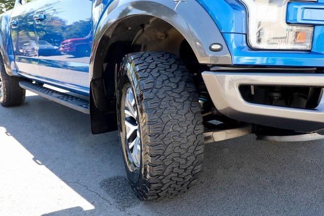 Photo of 2018 Lightning Blue Ford F-150