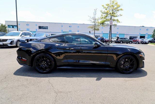Photo of 2019 Shadow Black Ford Mustang