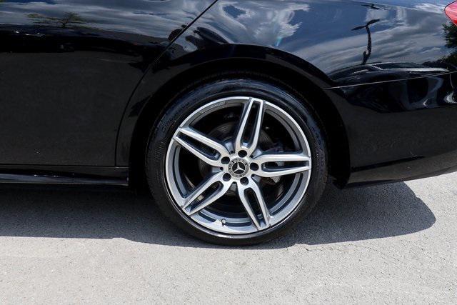 Photo of 2018 Black Mercedes-Benz E-Class