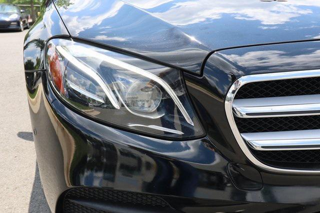Photo of 2018 Black Mercedes-Benz E-Class