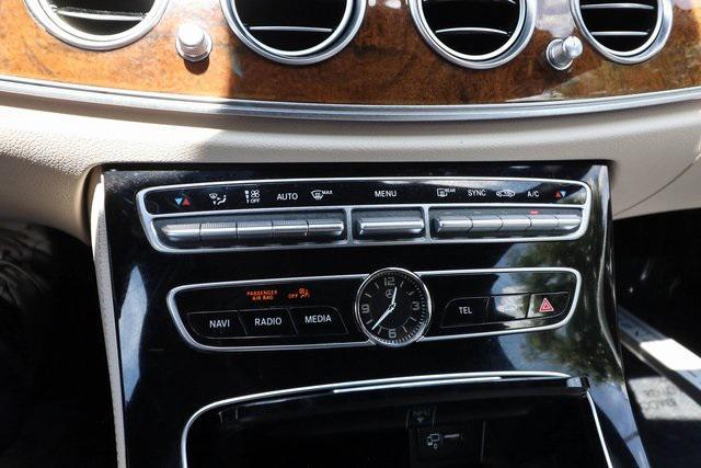 Photo of 2018 Black Mercedes-Benz E-Class