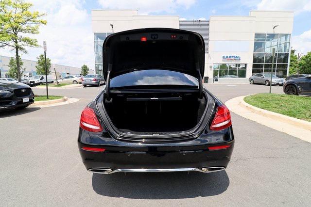 Photo of 2018 Black Mercedes-Benz E-Class