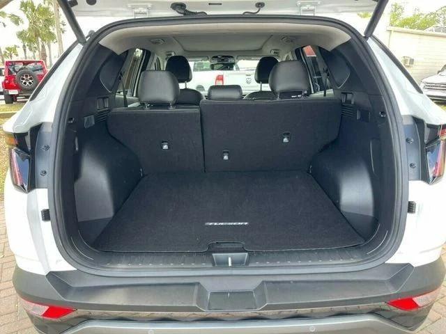 Photo of 2023 Serenity White Pearl Hyundai TUCSON