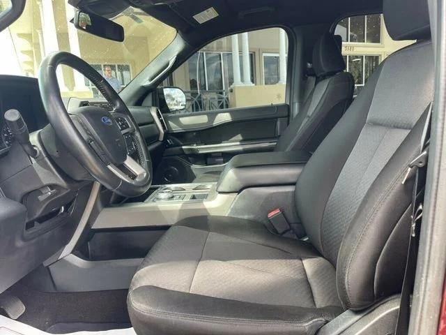 Photo of 2021 Burgundy Velvet Metallic Tinted Clearcoat Ford Expedition