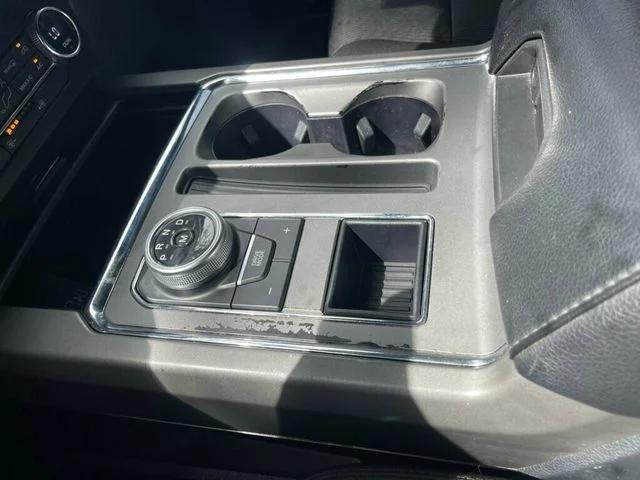 Photo of 2021 Burgundy Velvet Metallic Tinted Clearcoat Ford Expedition