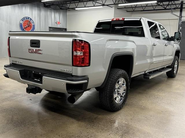 Photo of 2017 Quicksilver Metallic GMC Sierra 3500