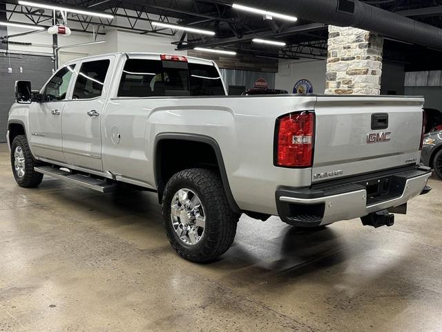 Photo of 2017 Quicksilver Metallic GMC Sierra 3500
