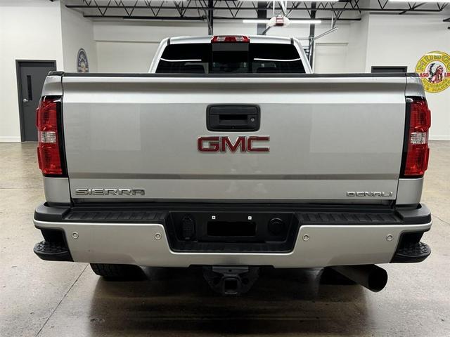 Photo of 2017 Quicksilver Metallic GMC Sierra 3500