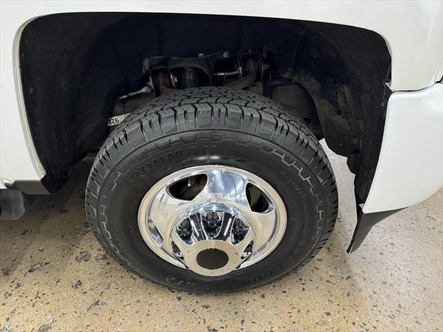 Photo of 2017 Summit White Chevrolet Silverado 3500