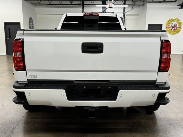 Photo of 2017 Summit White Chevrolet Silverado 3500