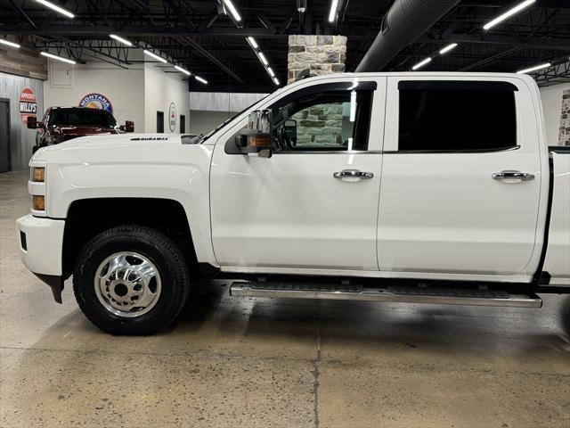 Photo of 2017 Summit White Chevrolet Silverado 3500