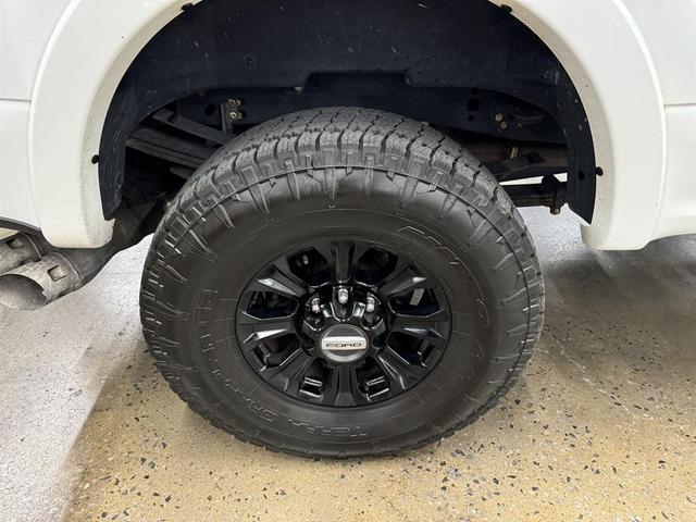 Photo of 2020 Star White Metallic Tri-Coat Ford F-350