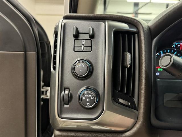 Photo of 2017 Summit White Chevrolet Silverado 2500