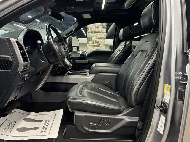 Photo of 2022 Iconic Silver Metallic Ford F-250