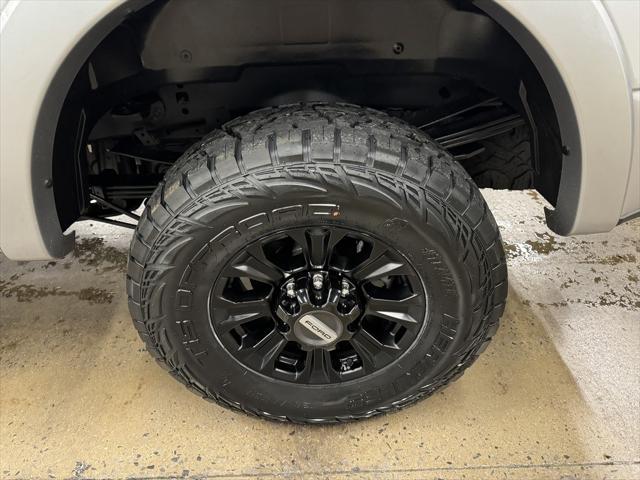Photo of 2022 Iconic Silver Metallic Ford F-250