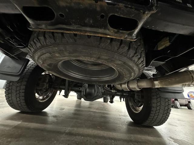 Photo of 2022 White Ford F-350