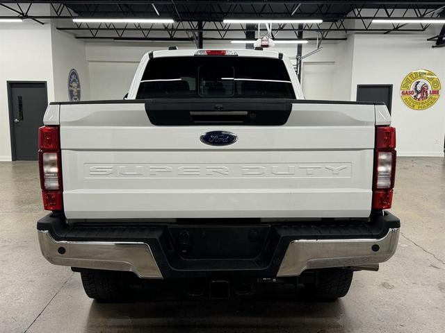 Photo of 2022 White Ford F-350