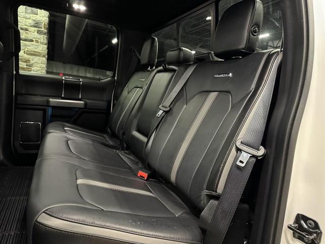 Photo of 2018 White Platinum Metallic Tri-Coat Ford F-450